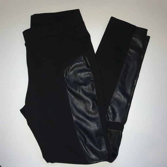 Black pull-on leggings with faux leather accents - Picture 3 of 4